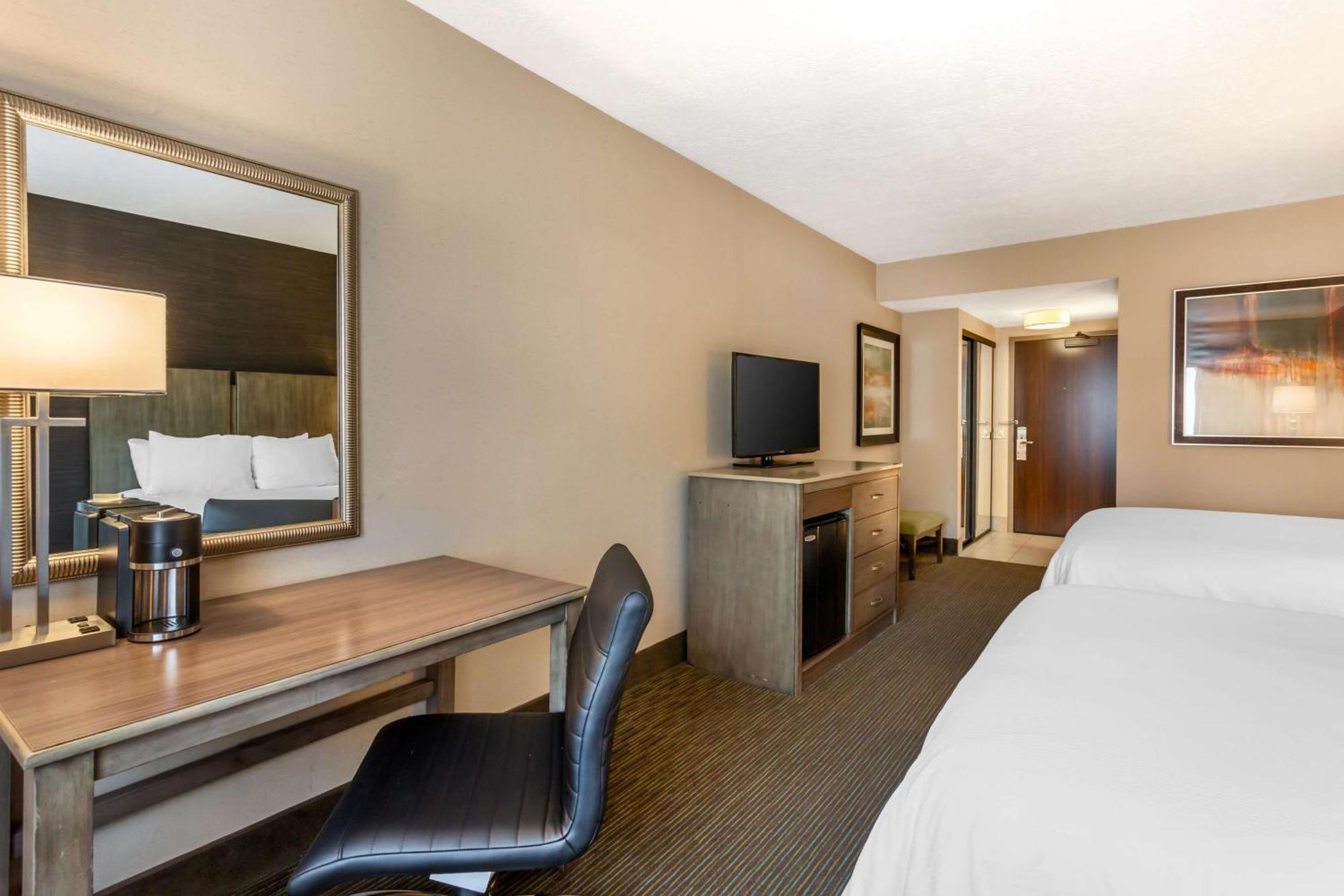 Best Western Plus Cotton Tree Inn Sandy Extérieur photo